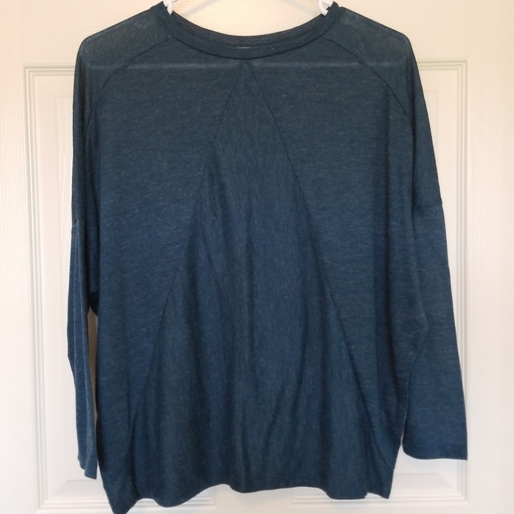 Long sleeve top